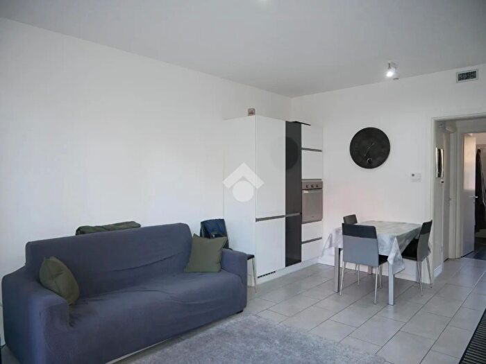 Appartamento bilocale in vendita in Via dei Dertoni, Montano Lucino