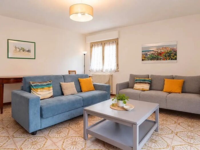 Appartamento trilocale in vendita in Via Fratelli Bandiera, Silvi