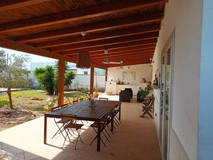 Casa quadrilocale in affitto in Via Fano, San Pietro in Bevagna, Manduria