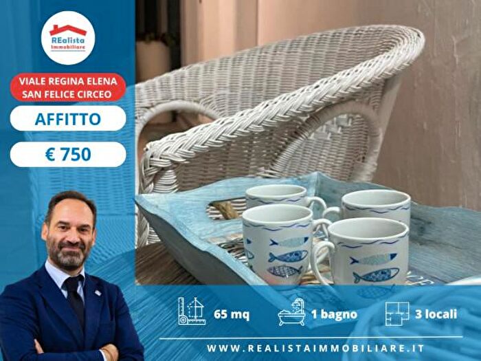 Appartamento trilocale in affitto in Viale Regina Elena, San Felice Circeo