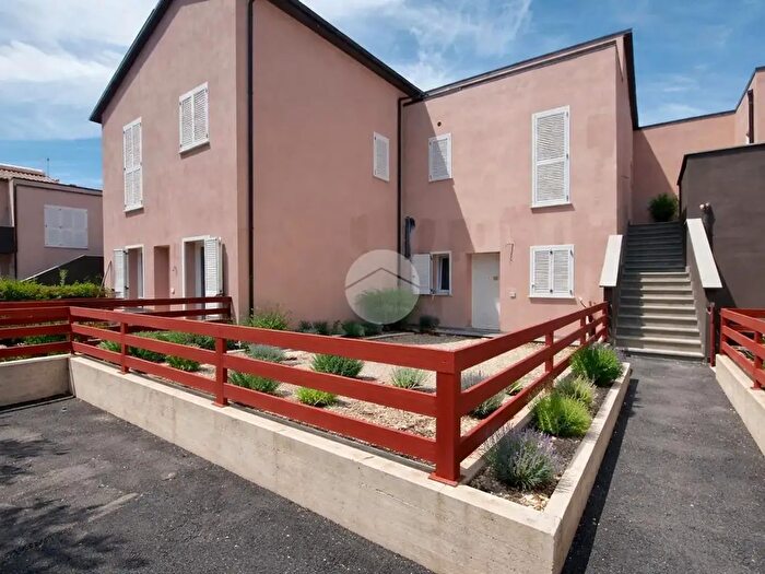 Appartamento bilocale in vendita in Zona Fiori, Terni