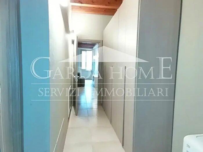 Appartamento bilocale in affitto in Via Generale Achille Papa, Desenzano Del Garda