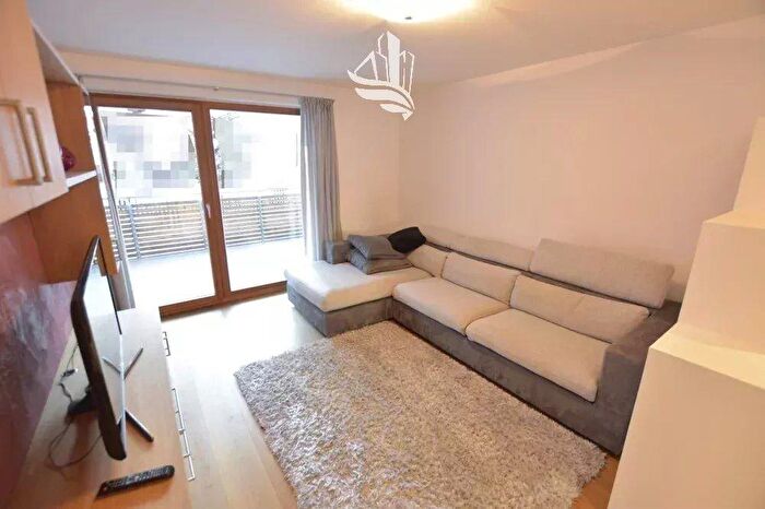 Appartamento trilocale in vendita in Karerseestraße, Nova Levante