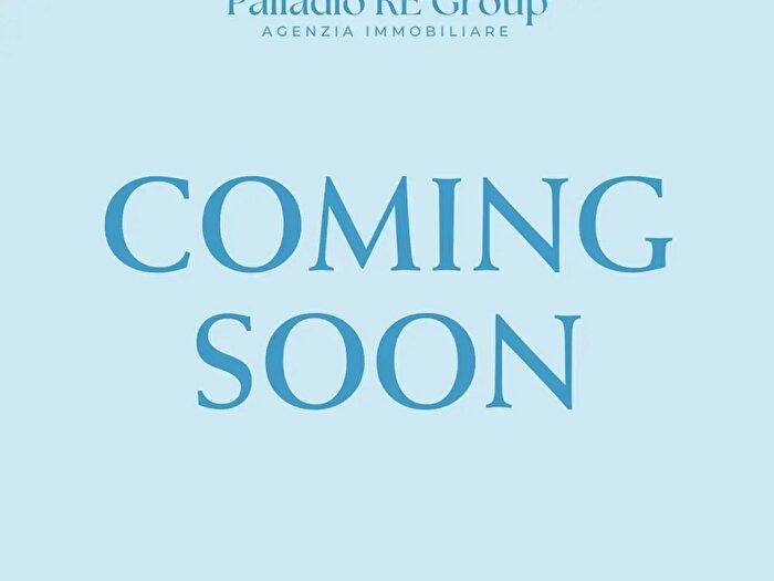 Appartamento quadrilocale in vendita in Piazza San Pietro, Vicenza