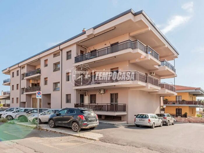 Appartamento trilocale in vendita in Via Manfredi Mariani, Tarquinia