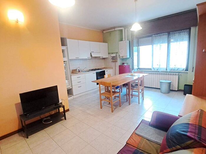 Appartamento bilocale in affitto in Via Diodoro Siculo, Greco Segnano, Milano