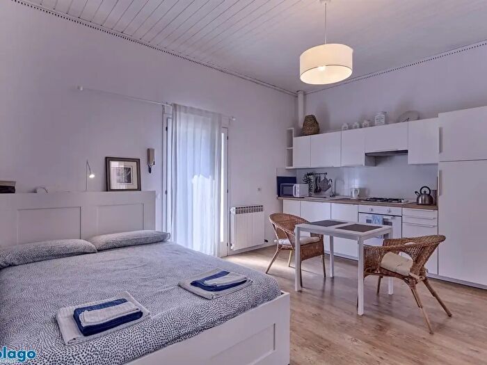 Appartamento monolocale in affitto in Via Aspromonte, Lecco