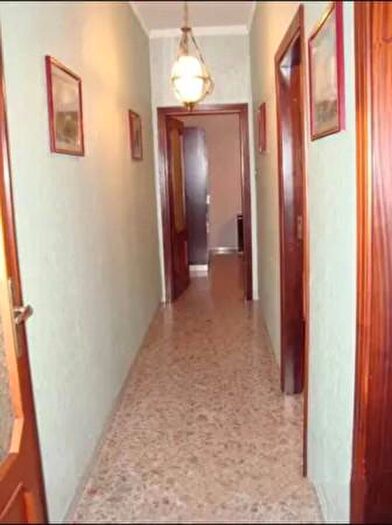 Appartamento con 5 locali in vendita in Via Consalvo, Napoli