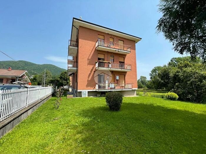 Appartamento quadrilocale in vendita in Via De Gasperi, Giaveno