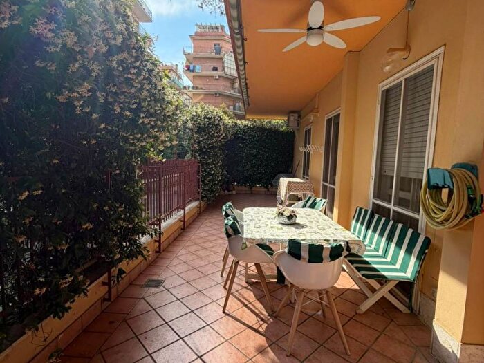 Appartamento quadrilocale in affitto in Piazzale Giacomo Matteotti, Zona Domitilla, Ladispoli