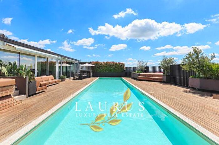 Appartamento in vendita in Via Ippodromo, Milano