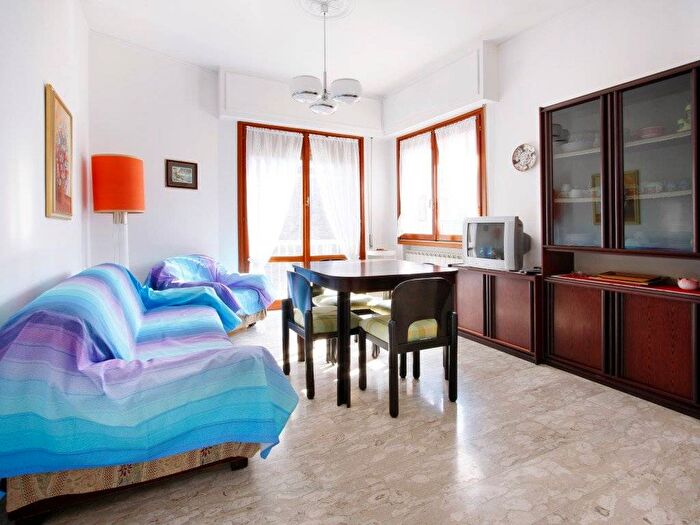 Appartamento trilocale in affitto in Fenarina Via Neghelli Collina di Ponente, Alassio