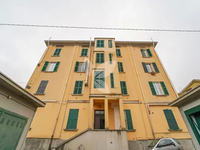 Appartamento trilocale in vendita in Via Fratelli Rosselli, Parma