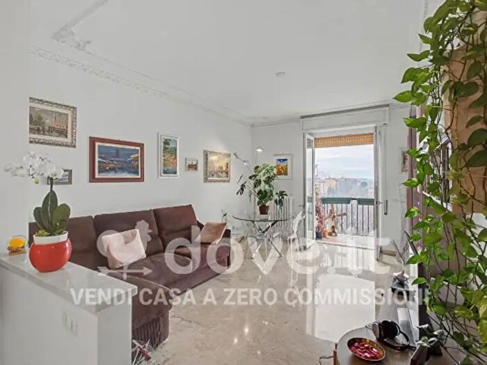 Appartamento quadrilocale in vendita in Via Francesco Primaticcio, Milano