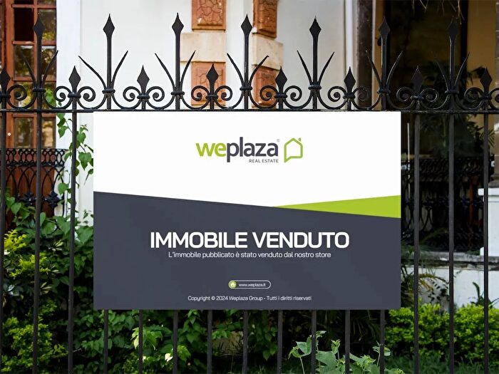 Casa con 8 locali in vendita in Via Giacomo Leopardi, Pollena Trocchia