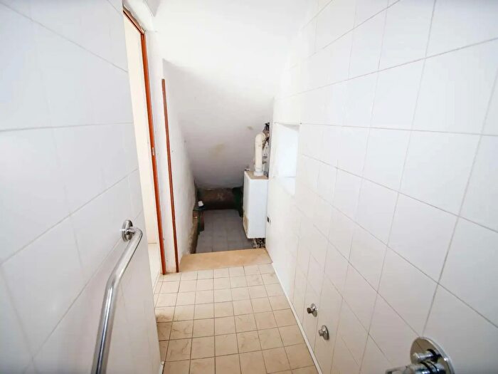 Casa con 6 locali in vendita in Montanaro