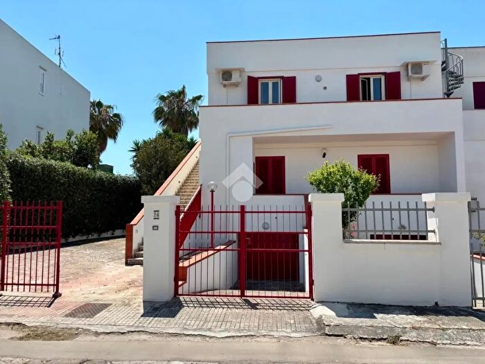 Casa trilocale in vendita in Via Orione, Gallipoli