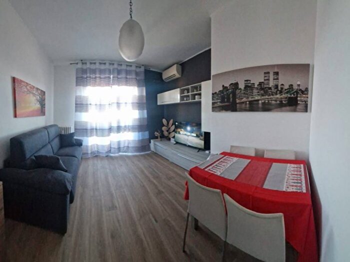 Appartamento bilocale in affitto in Centro, Bollate