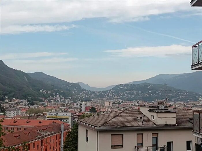 Appartamento bilocale in affitto in Como