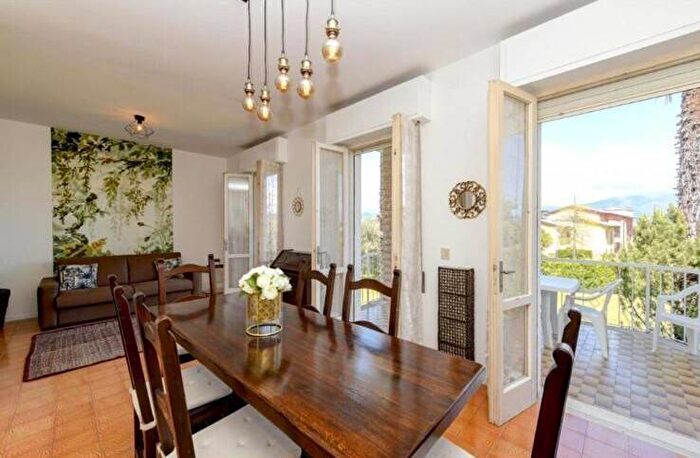 Casa trilocale in affitto in Via del Torchio, Lido, Manerba del Garda