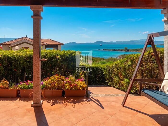 Appartamento quadrilocale in vendita in Località Cala Delfino, Golfo Aranci