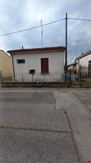 Casa quadrilocale in vendita in Ravenna