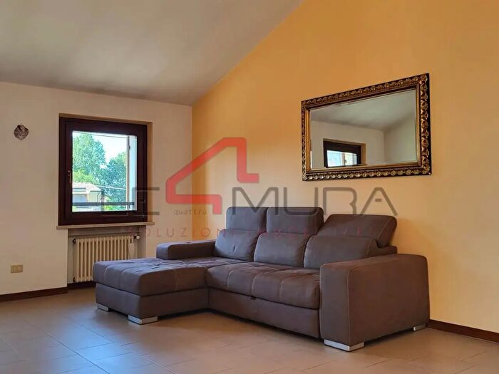 Appartamento con 5 locali in vendita in Sanguinetto