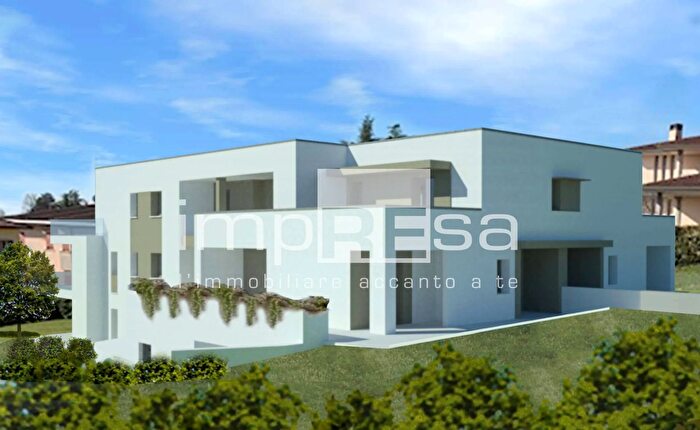 Appartamento con 5 locali in vendita in Via a Marcantoni, Conegliano