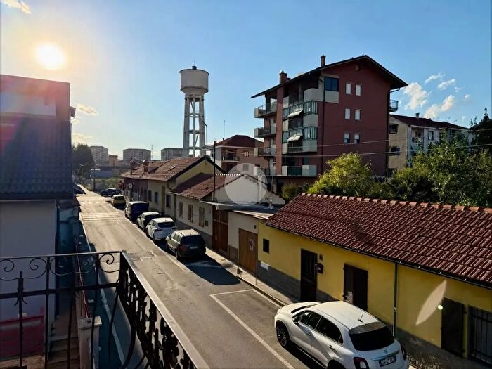 Appartamento quadrilocale in affitto in Via Sabaudia, Grugliasco