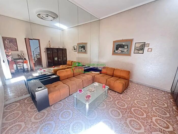 Casa con 5 locali in vendita in Via Mario Battaglia, Comiso