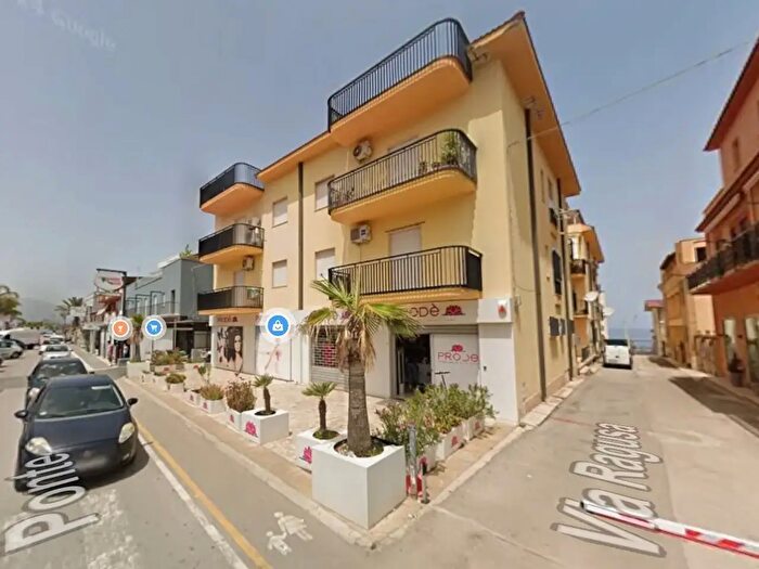 Appartamento con 5 locali in vendita in Via Madonna del Ponte, Balestrate