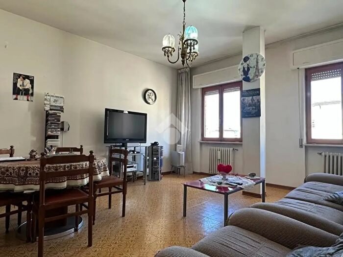 Appartamento quadrilocale in vendita in Via Serafino Cellini, Ascoli Piceno