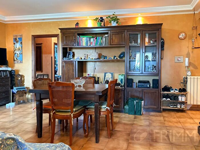 Appartamento bilocale in vendita in Via dei Germani, Ardea