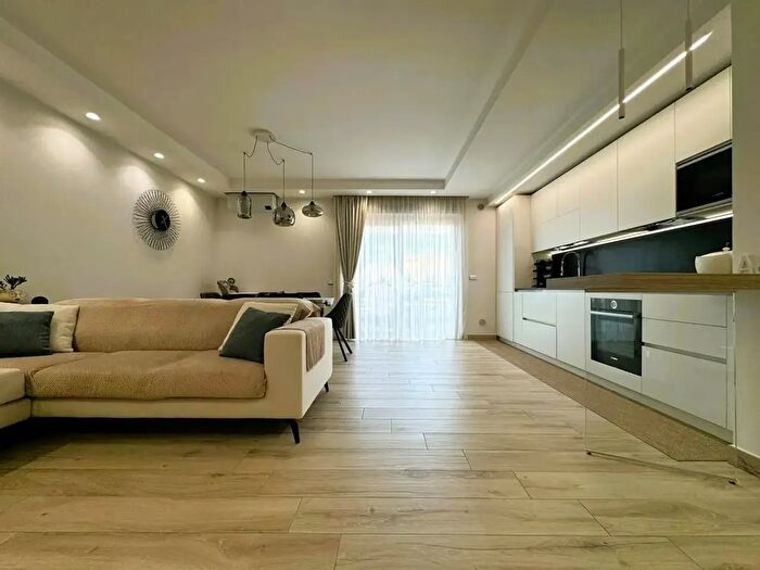 Appartamento quadrilocale in vendita in Via SantAgostino, Cisterna Di Latina