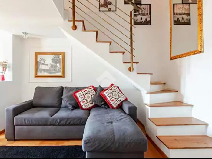 Appartamento bilocale in vendita in Via Archimede, Roma