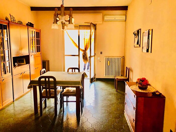 Casa con 5 locali in vendita in Acquaviva Delle Fonti