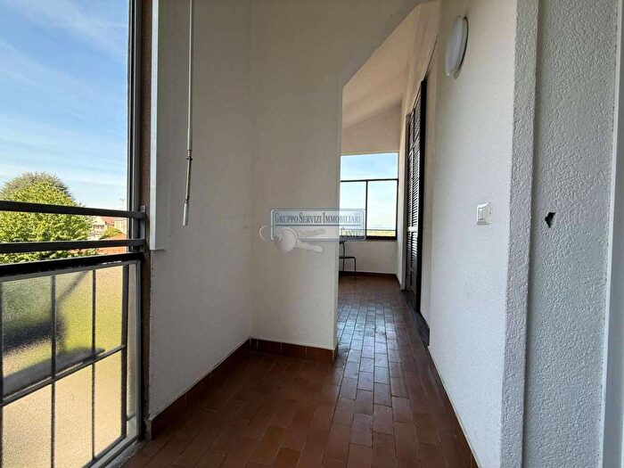 Appartamento bilocale in affitto in via Unione, Centro, Cantù