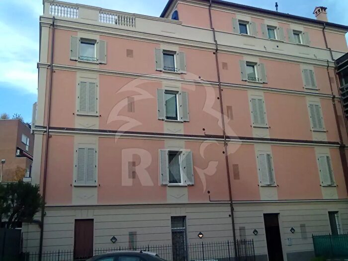 Appartamento trilocale in affitto in Bologna