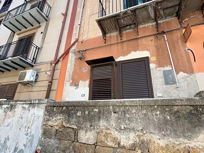 Appartamento monolocale in affitto in Via Colonna Rotta a, Palermo