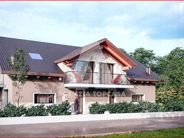 Appartamento trilocale in vendita in Canove Di Roana, Roana