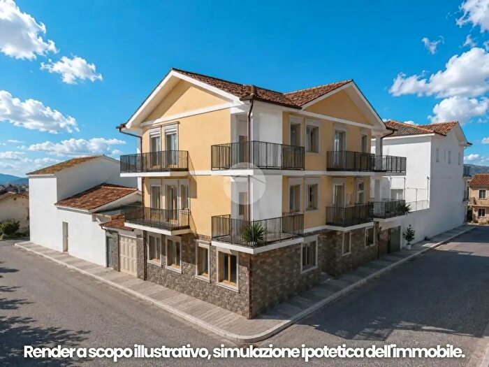 Appartamento trilocale in vendita in Via Magliano, Avezzano