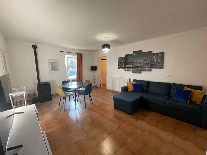 Casa trilocale in affitto in Castelnuovo Magra