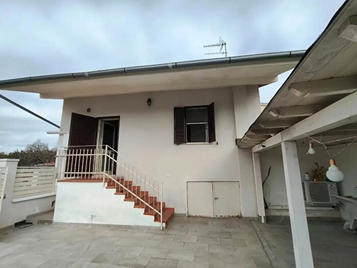 Casa bilocale in vendita in Lamporecchio