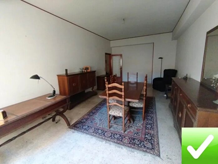 Appartamento con 5 locali in vendita in Reggio Calabria