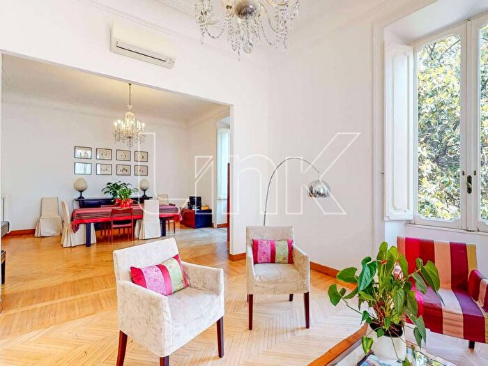 Appartamento con 6 locali in affitto in via Rovigo, Bologna, Roma