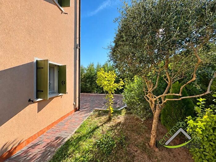 Casa con 5 locali in vendita in Campagna Lupia