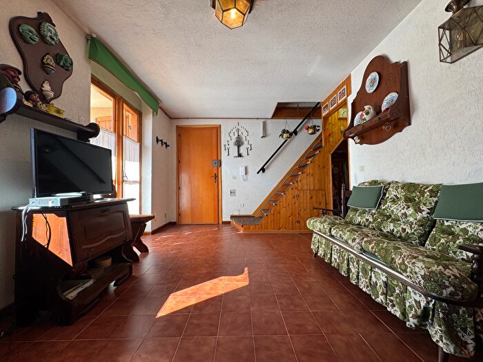 Appartamento quadrilocale in vendita in Via Pian del Re, Crissolo