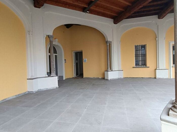 Appartamento bilocale in affitto in Via Roma, Pianengo