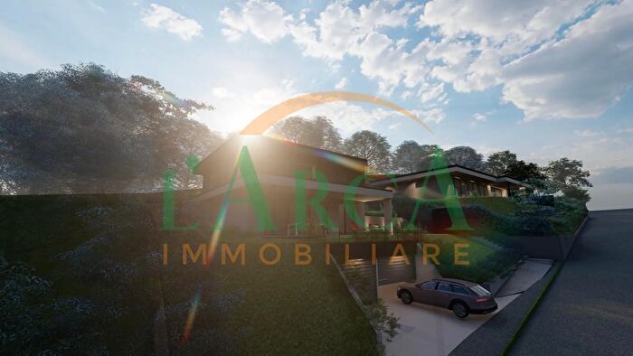 Appartamento trilocale in vendita in Via del Dossello, Iseo