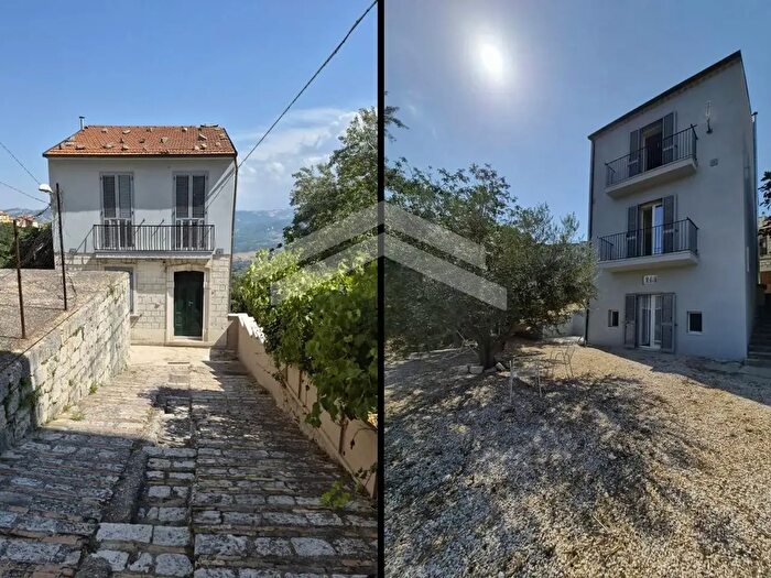 Casa quadrilocale in vendita in Castelbottaccio